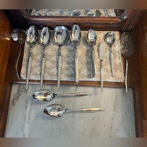 *Vintage* Stainless Steel Flatware Set Spoons Servers 25 Pieces *READ*